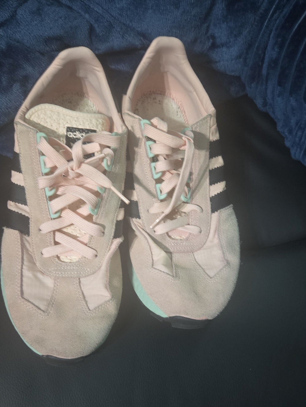 adidas men’s Light Pink & Mint Retro Athletic Sneakers